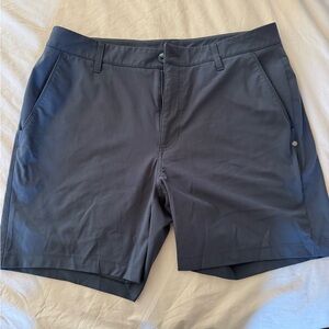 Vuori Men's Charcoal 6 inch shorts